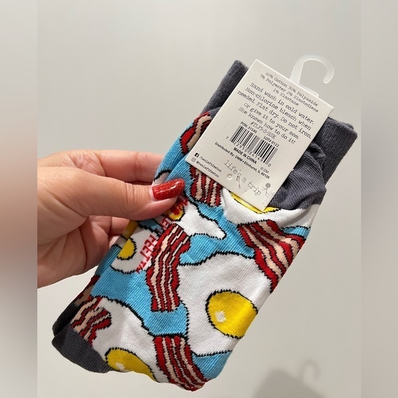 Two left feet Home Skillet Socks Eggs and bacon graphic, size Small feet, NWT - Picture 3 of 5